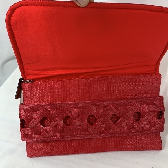Ditta Sandico Lualhati Woven Fabric Clutch - Red, 10”W x 7”H x 1”D, NWT - Picture 8 of 10